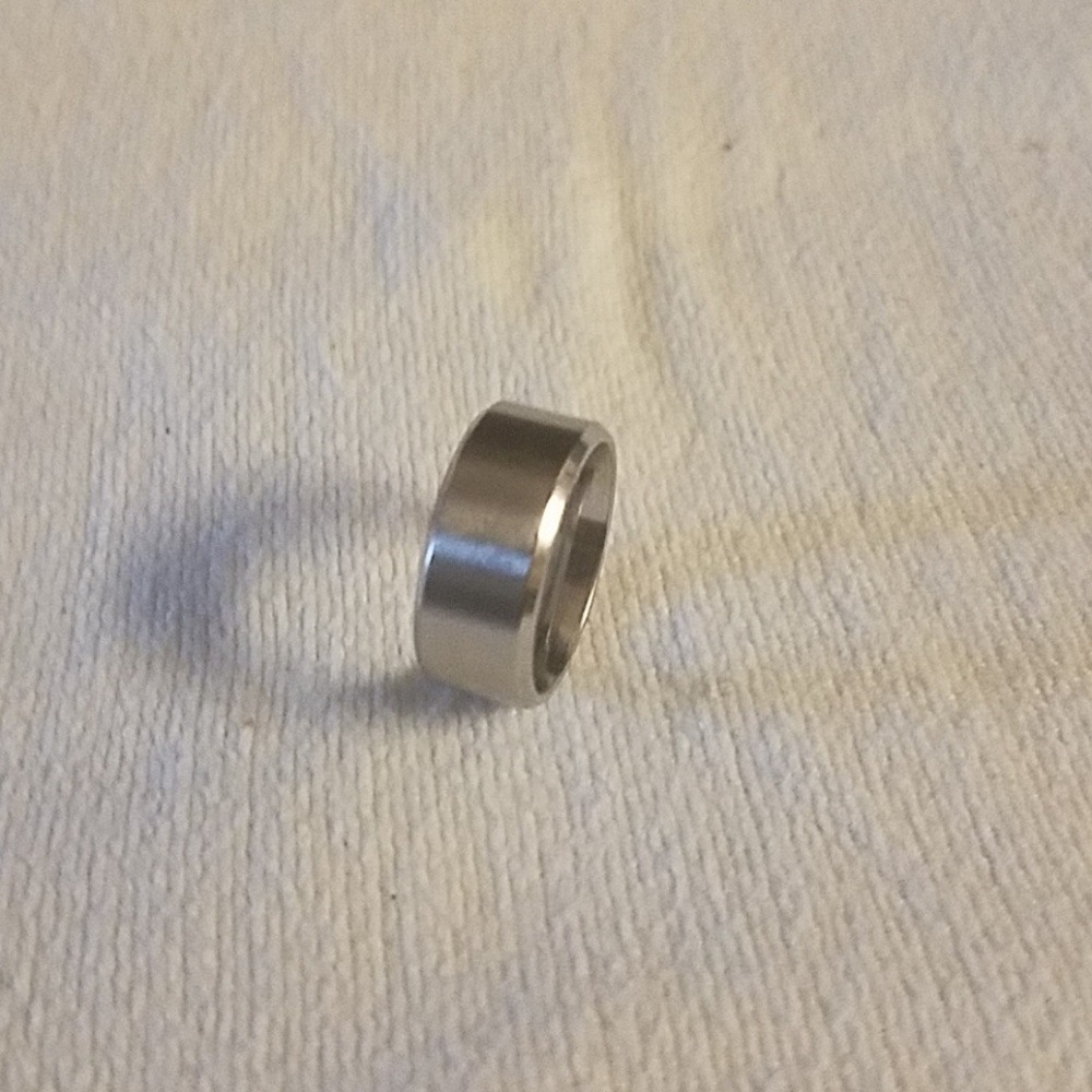 Titanium Silver Ring - Picture 2 of 3